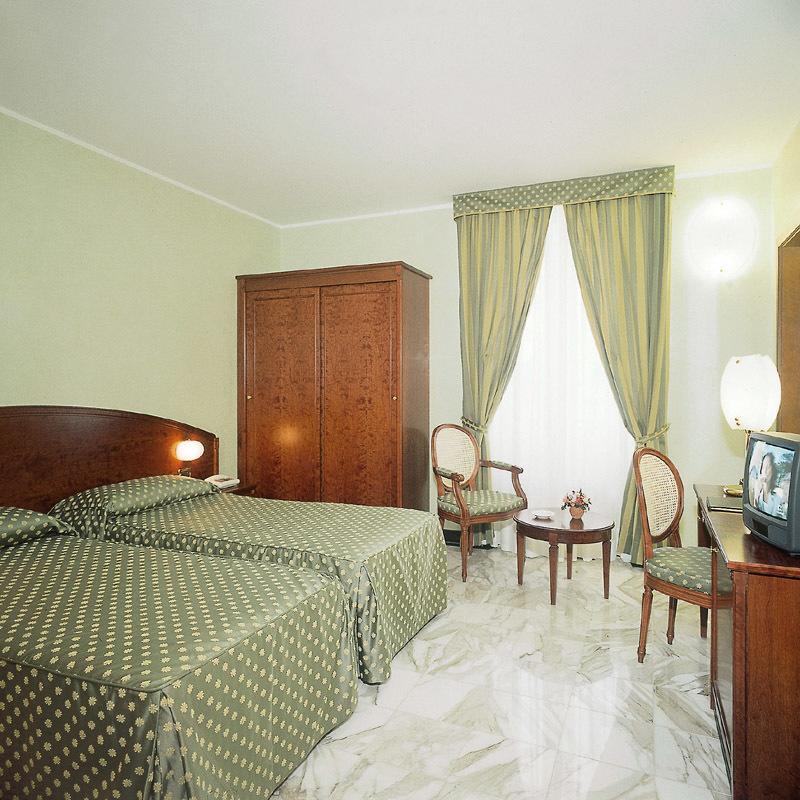 ארנצאנו Hotel Ulivi מראה חיצוני תמונה